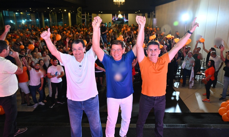 David Almeida anuncia criação do programa “Ração do Meu Pet” para ajudar cuidadores de animais