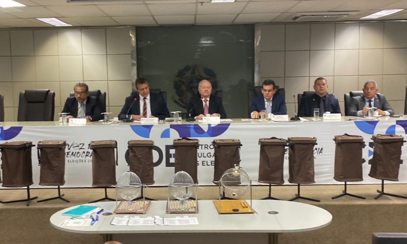 Urnas que passarão por auditoria no Amazonas são escolhidas neste sábado (5)