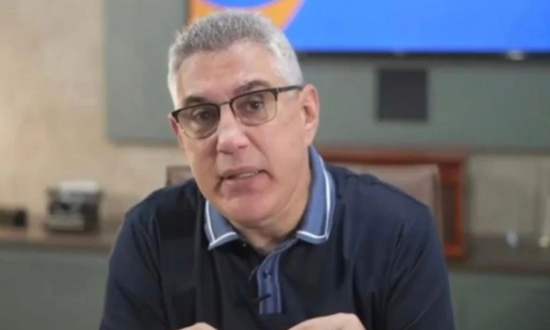 Pé frio: azarado Durango Duarte admite que errou em pesquisa e se mostra perdido no cenário eleitoral de Manaus; veja vídeo