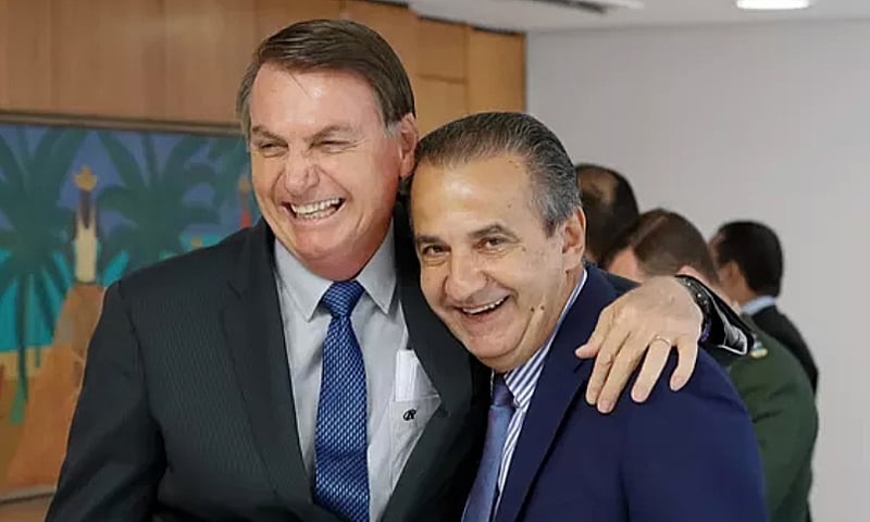 Bolsonaro diz não ter mágoa de Malafaia: “Ele ligou a ‘metralhad0ra’, mas isso passa”