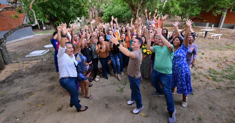 David Almeida reforça importância das mulheres na política