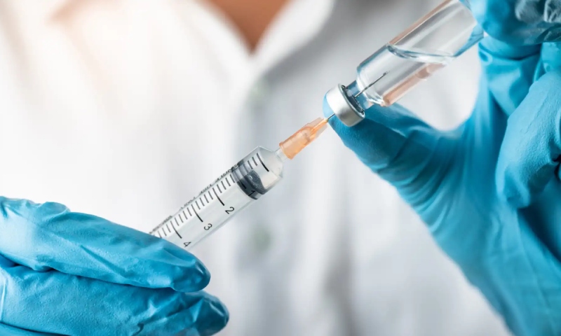 Fiocruz oficializa pedido para produzir vacina contra dengue no Brasil