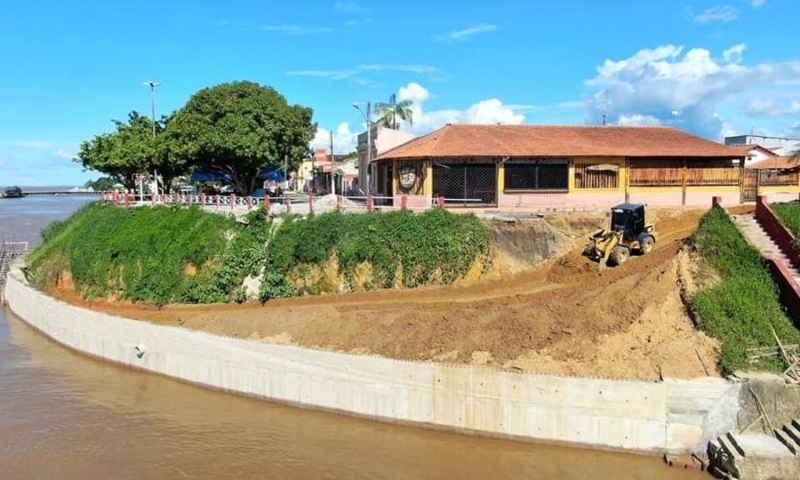 Após indícios de irregularidades, TCU proíbe pagamento do muro de arrimo de R$ 67 milhões em Parintins