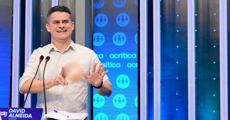 David Almeida mostra preparo e apresenta avanços na infraestrutura da capital no 1º bloco do debate na TV A Crítica