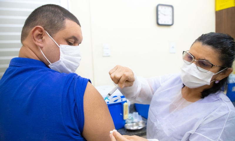 Campanha contra gripe em Manaus termina neste Sábado (26); veja onde vacinar