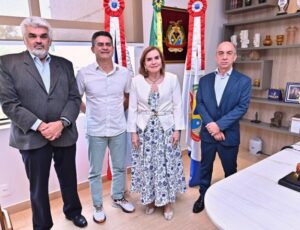 Após reeleição, David Almeida reforça parceria da Prefeitura de Manaus com o TCE-AM