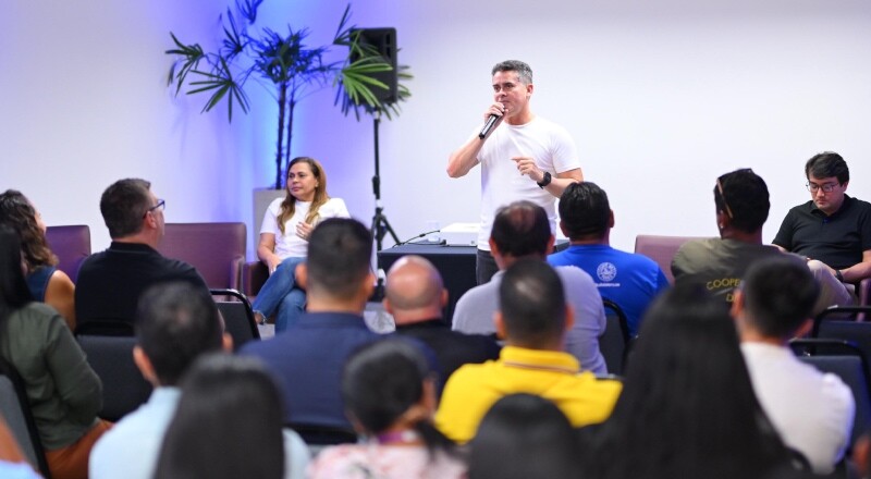 David Almeida ouve operadores do turismo e defende políticas para fortalecer o setor no Amazonas