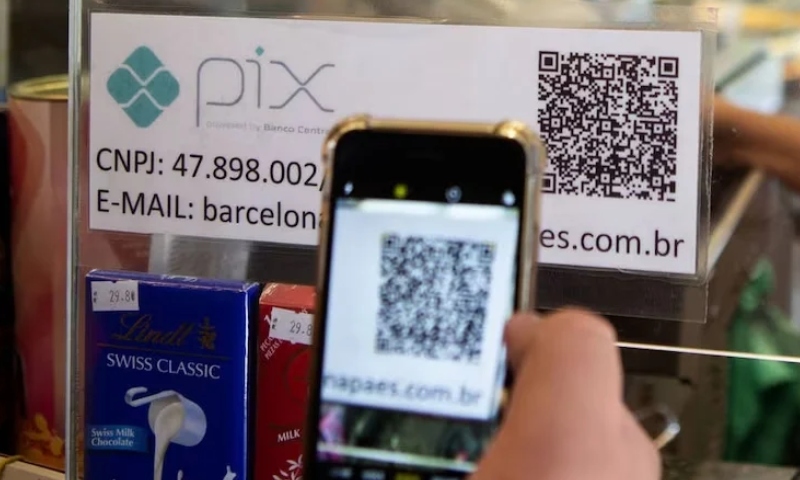 Pix acima de R$ 200 agora só será feito por aparelhos cadastrados, diz Banco Central