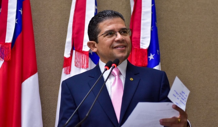 “Deus é Luz e Nele não há trevas”: Deputado João Luiz propõe campanha para reforçar valores cristãos durante o Halloween