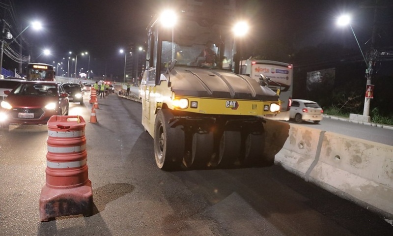 Prefeitura de Manaus avança com obras de alargamento em novo trecho da avenida Ephigênio Salles