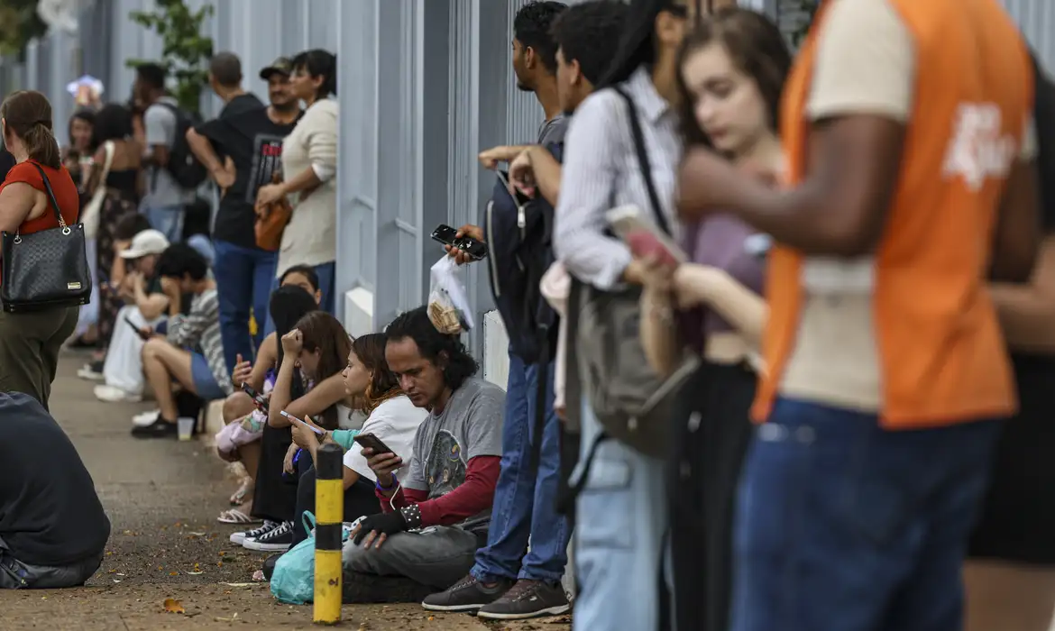 Enem 2024: candidatos enfrentam segundo dia de provas neste domingo (10)