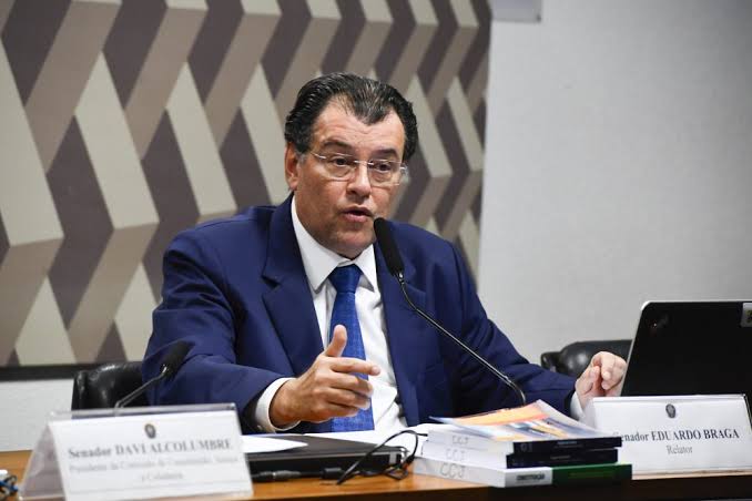 Senador Eduardo Braga reforça apoio à Zona Franca de Manaus em audiência pública