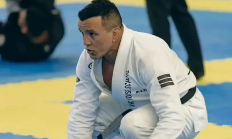 Professor de jiu-jitsu amazonense é preso por estupro de vulnerável em Santa Catarina