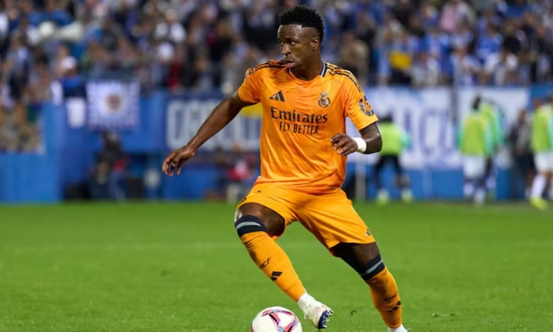 Vini Jr. sofre lesão e deve desfalcar o Real Madrid por até um mês