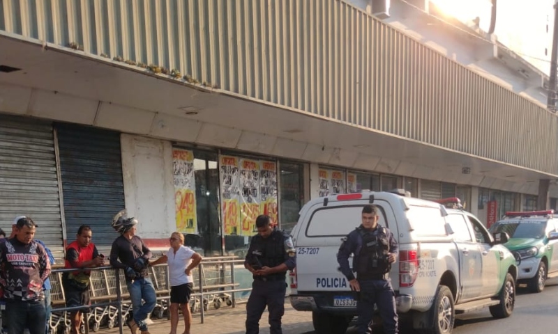“Todo ticado”: homem é brutalmente esfaqueado durante tentativa de assassinato em Manaus; veja