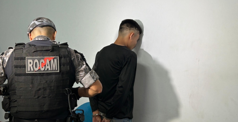 Delivery cancelado: jovem é flagrado com arma e drogas na zona Norte de Manaus
