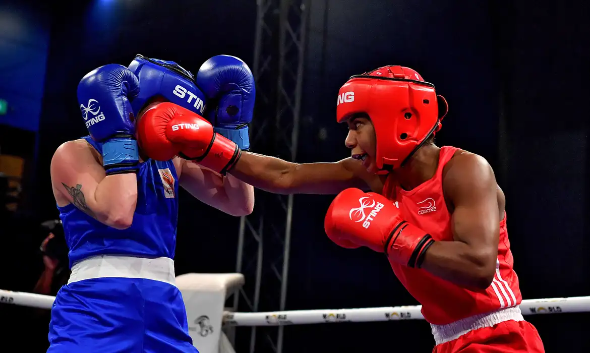 Brasil leva quatro ouros na etapa final da Copa do Mundo de boxe