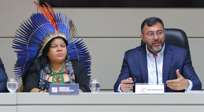 Wilson Lima reúne com ministra dos Povos Indígenas e a apresenta balanço sobre enfrentamento à estiagem