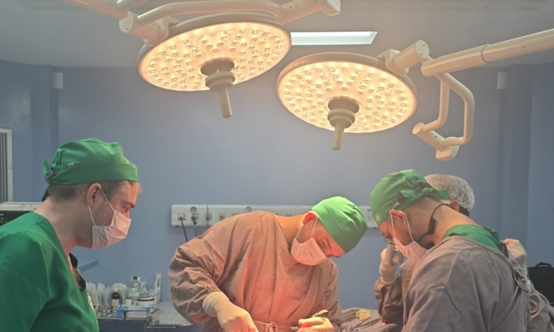 HUGV realiza mutirão de cranioplastias e sedia evento pioneiro sobre neurotrauma na região Norte