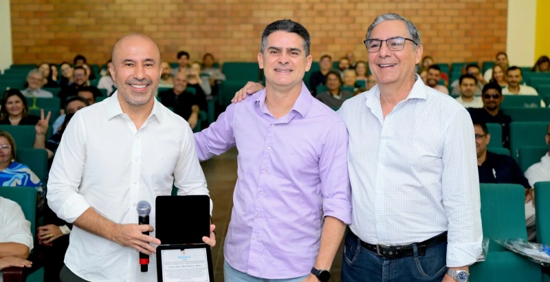 Prefeito David Almeida confirma permanência de Clécio Freire e Armínio Pontes no secretariado de Manaus