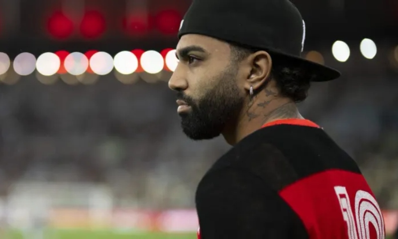 Flamengo faz despedida de Gabigol com muita festa no Maracanã diante do Vitória