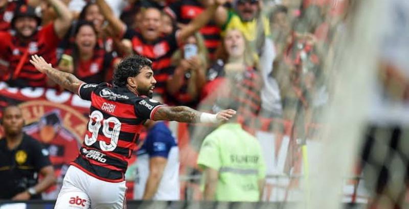 Em despedida de Gabigol, Flamengo empata com Vitória pelo Brasileirão