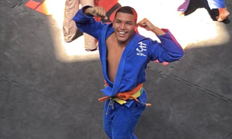 Atleta amazonense de 13 anos ganha Campeonato Mundial da Confederação Brasileira de Jiu-Jítsu