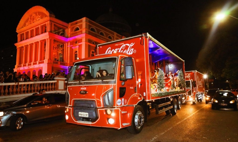 Caravana de Natal da Coca-Cola irá passar por municípios no Amazonas; confira o percurso