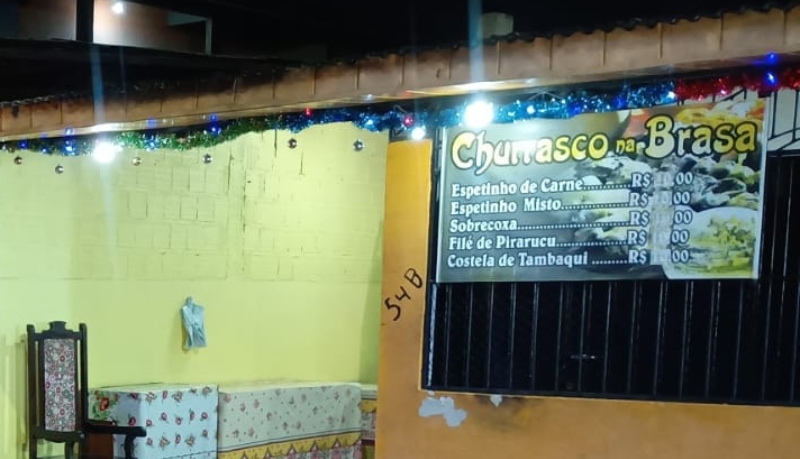 Urgente: adolescente é assassinado enquanto jantava em “Churrasquinho” no Parque 10