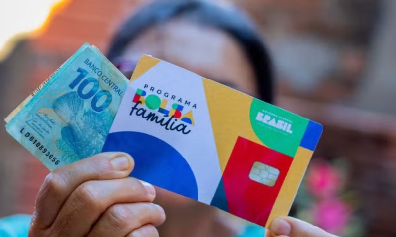 Caixa começa a pagar Bolsa Família de dezembro