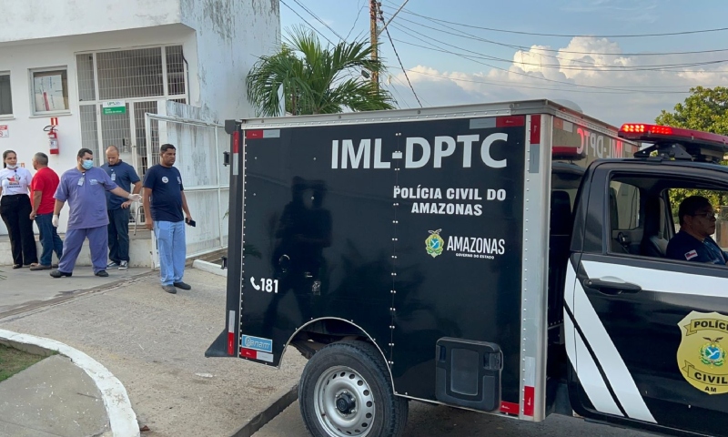 Ladrão que participou de assalto ao Manauara Shopping troca tiros com a polícia e acaba morto; veja vídeos
