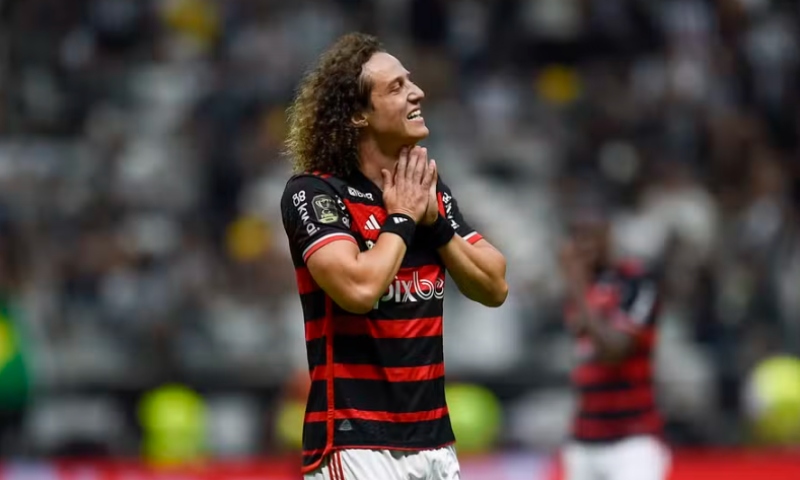 Flamengo decide não renovar com David Luiz