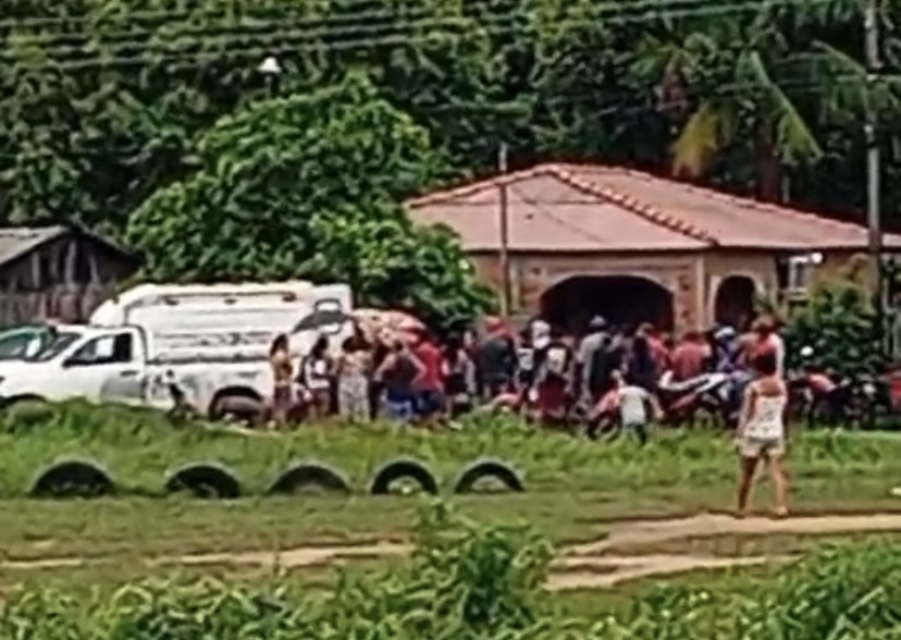 Jovem é assassinado após matar o próprio irmão e o padrasto em pleno Natal em Parintins; veja vídeo