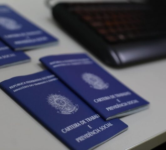 Sine Manaus oferta 309 vagas de emprego nesta quinta-feira (26/12)