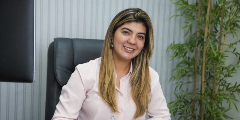 Prefeito David Almeida anuncia permanência de quatro secretários em entrevista à rádio CBN