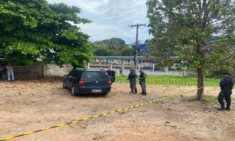 Corp0 de médico é encontrad0 dentro de carro no João Lúcio