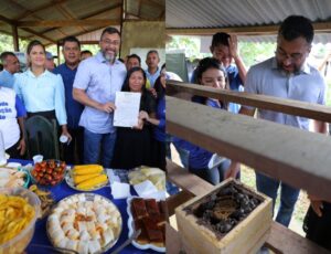 Governador Wilson Lima beneficia agricultura familiar e leva infraestrutura para escoamento da produção rural de Iranduba