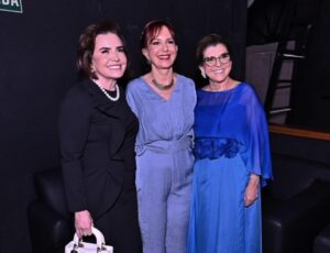 Protagonismo feminino: presidente do TCE-AM, Yara Lins celebra liderança das desembargadoras Carla Reis e Nélia Caminha no comando TRE-AM