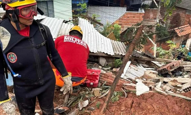 Deslizamento no interior de Minas Gerais deixa pelo menos 6 pessoas mortas