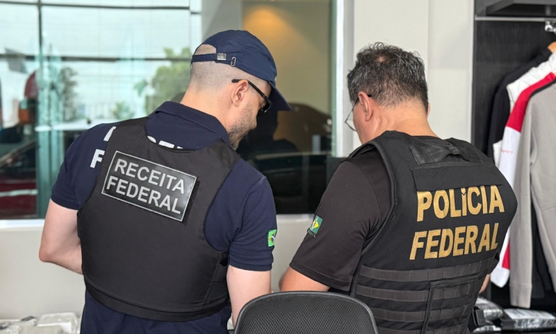 PF e Receita Federal desarticulam quadrilha que movimentou R$ 15 milhões em fraude de financiamento de veículos de luxo