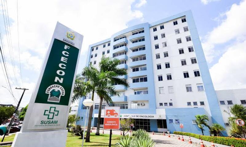 Família sai indignada do FCECON após médico declarar morte cerebral de mulher que está viva; veja vídeo