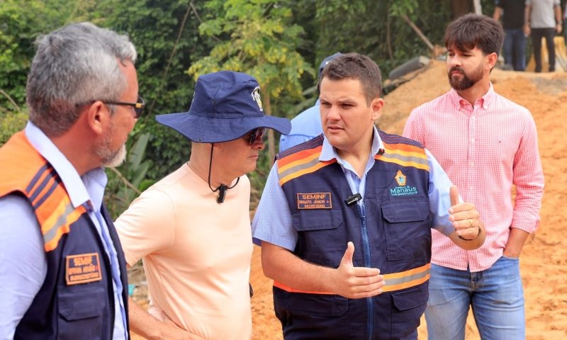 Prefeitura de Manaus reforça ações de assistência às famílias do bairro Redenção