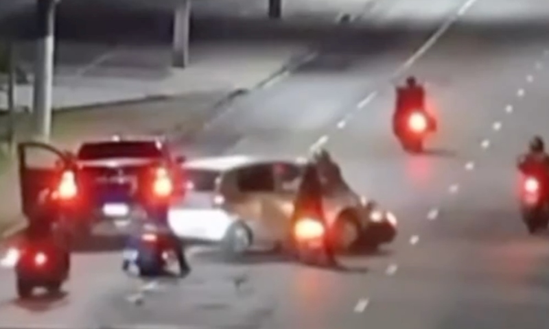 Vídeo mostra momento em que clube de motoqueiros espanca policial federal em Manaus; veja