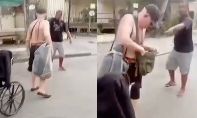 Homem gera revolta dos vizinhos ao passear com a mãe morta em cadeira de rodas; veja vídeo