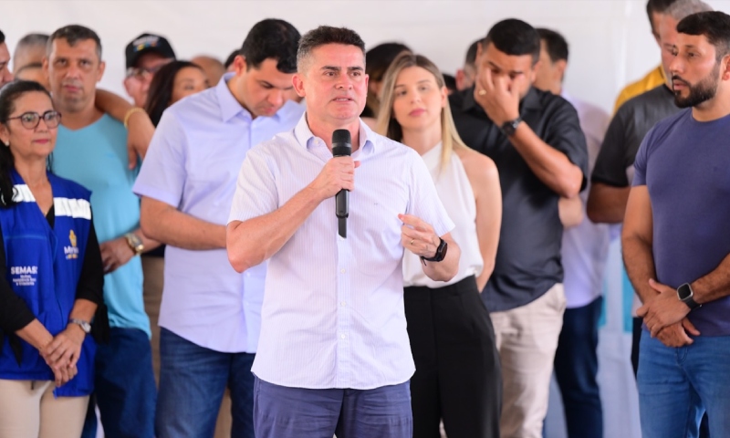 Prefeito David Almeida cobra deputados Federais da bancada do AM: ‘não estão enviando nem R$1 de emendas para Manaus’; veja vídeo