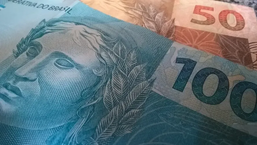 Justiça libera R$ 1,76 bilhão para pagar aposentados e pensionistas do INSS; veja quem recebe