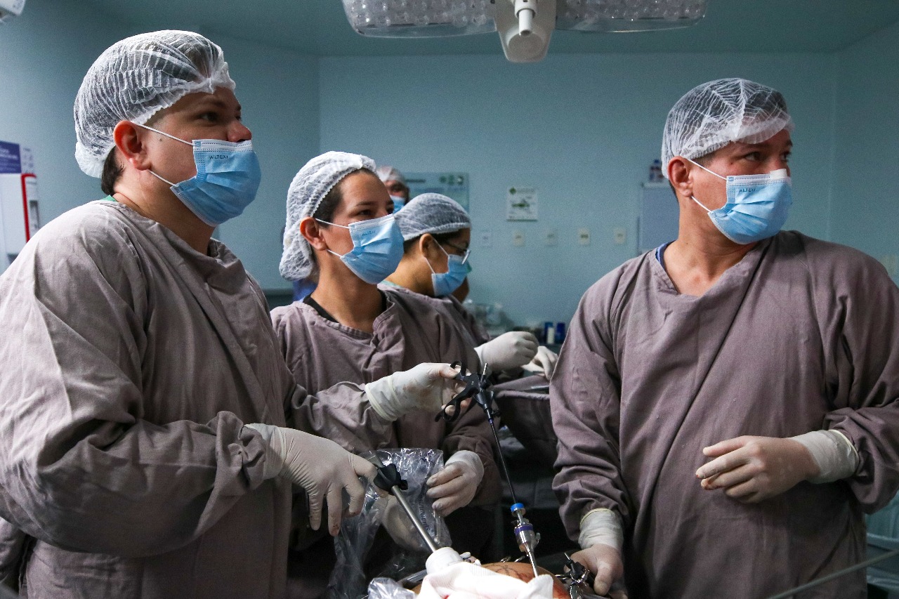 Hospital 28 de Agosto realiza primeira cirurgia por videolaparoscopia no Complexo Hospitalar Sul