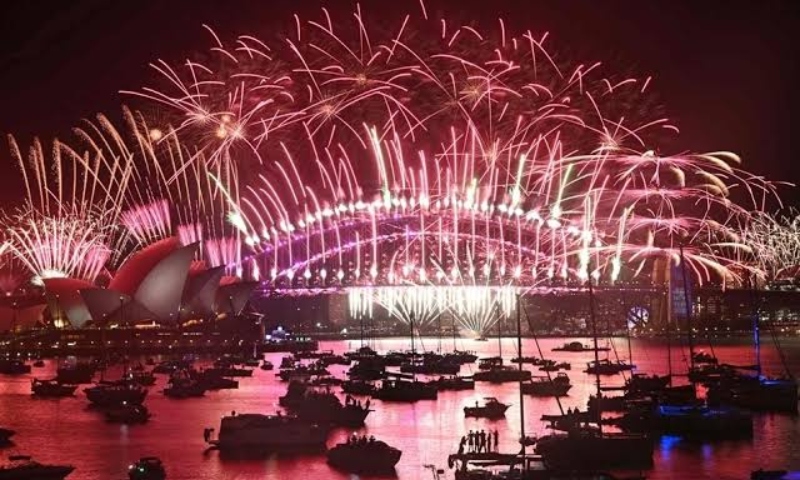 “2025 chegou!”: veja os espetáculos impressionantes de fogos de artifício ao redor do mundo; vídeos