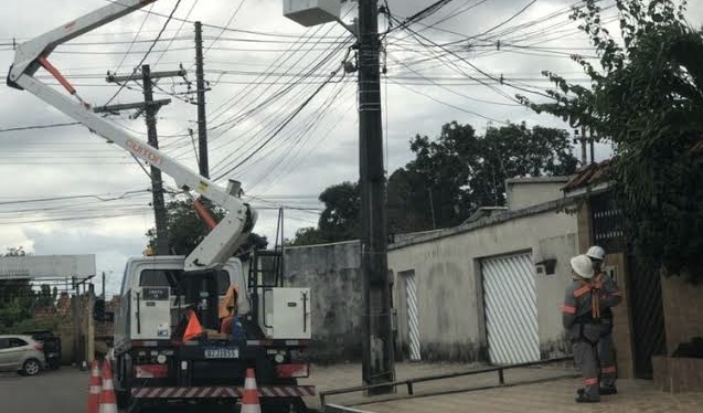 Sete bairros de Manaus ficarão sem energia elétrica neste domingo (2); confira
