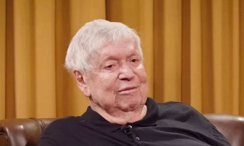 Boni chama BBB de ‘besteirol’ e diz que telespectador deveria ser poupado de ver reality